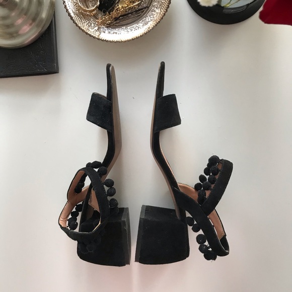 ZARA | black Sandals with straps - Picture 4 of 6